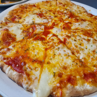Pizza Margarita (Mediana)
