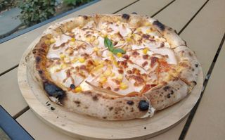 Пилешко роле и царевица