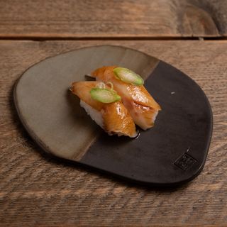 Nigiri De Pez Limón 