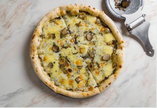 Pizza Tartufata