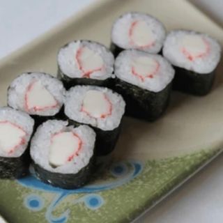 176. Hosomaki Kani 8 pezzi