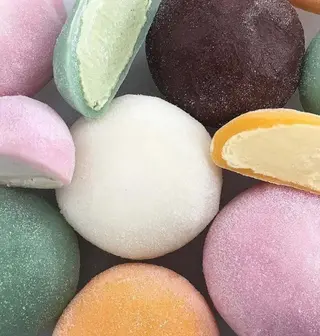 Mochi x3