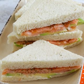 Salmone insalata e Mozzarella 