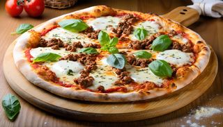 Pizza Bolognaise