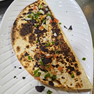 Quesadilla de chili con carne
