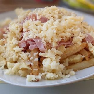 Papas cheddar y bacón 