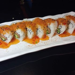97- Uramaki Salmón Picante (8 Uds.)