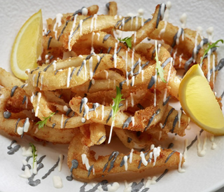 Rabas Caseras Con Alioli De Lima