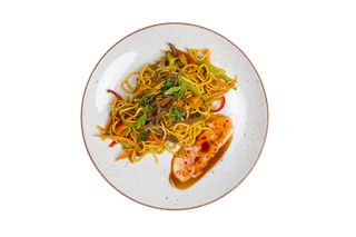 Азиатски Нудли с Телешко (350г)