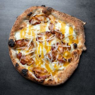 Pizza Carbonara