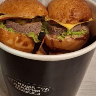 Міні Чізбургери 6 шт в стаканчику