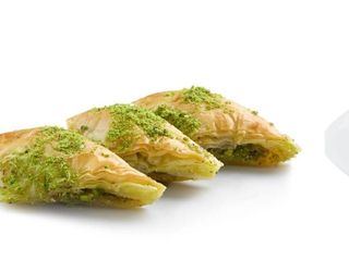 Шобиет с шамфъстък (500г)