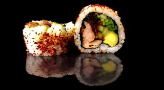SPICY TOGARASHI ROLL (5 szt)