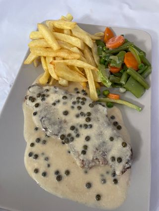 Entrecot De Buey A La Pimienta