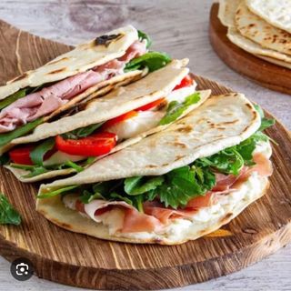 Crea tu la tua piadina 