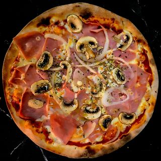 Pizza Màgica (Mediana)