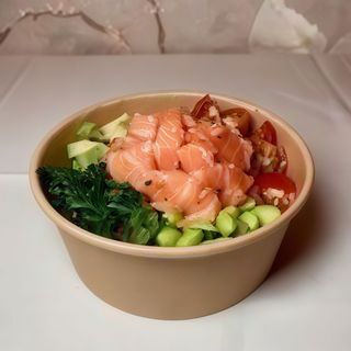 Poke salmone