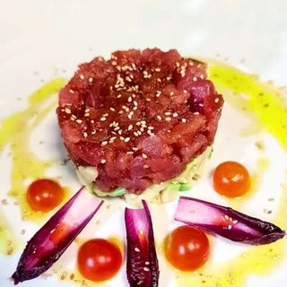 Tartar de atún
