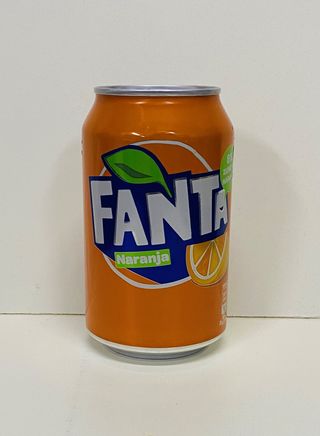 Bote de Fanta naranja