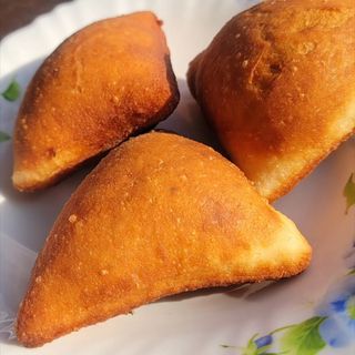 Mahamri plate (3 pieces)