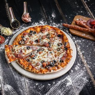 Pizza Taraneasca Ø28cm