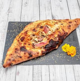 Pizza De Calzone (33 Cm.)