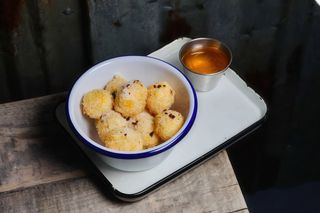 Jalapeno Cheese Balld