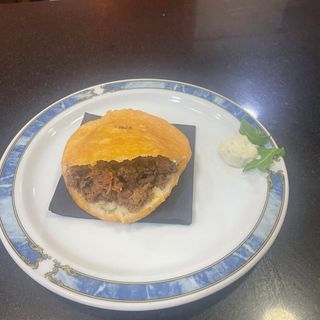 Arepa Venezolana De Carne Desmechada