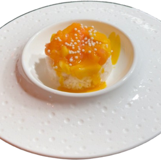 TARTAR DE SALMÓN Y MANGO