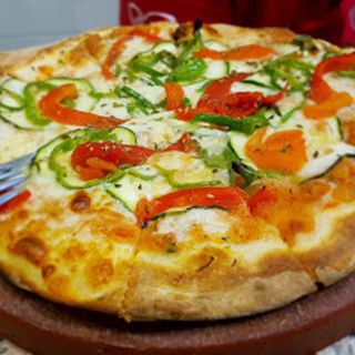 Pizza tomate natural 21