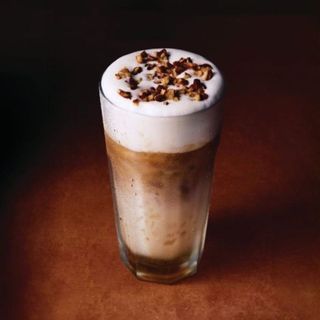 Pekanowe Iced Latte
