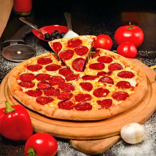 Средняя пицца "Пепперони" (28 см.)