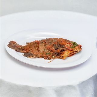 Wet fried whole Tilapia plain
