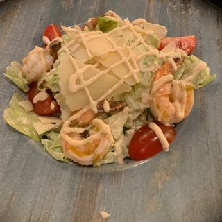 Салата цезар със скариди (350г)