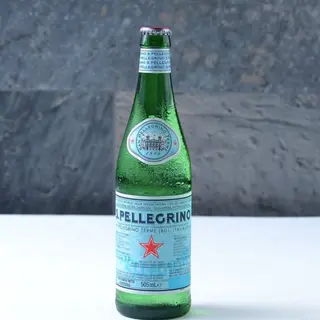Agua con Gas S. Pellegrino