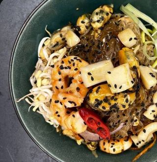 Фунчоза з морепродуктами