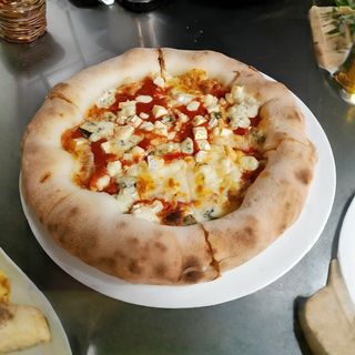 Pizza Serowa Uczta 45cm