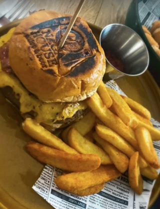 Hamburguesa NAGA CHEESE DELUXE