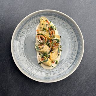 Млинці з лососем та шпинатом