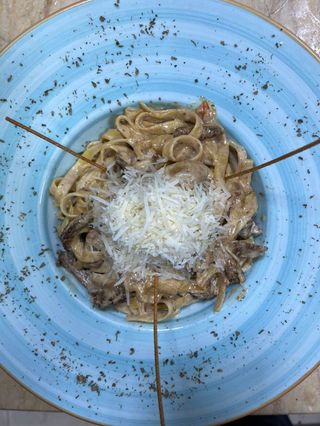 Tagliatelle sa junetinom 400 gr