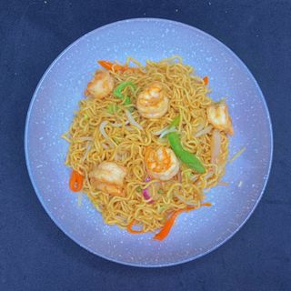 Yakisoba con gambas