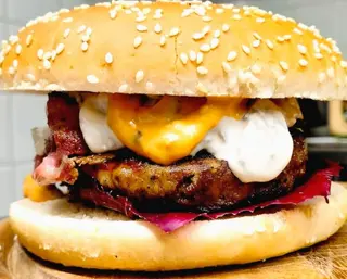 Blue cheeseburger