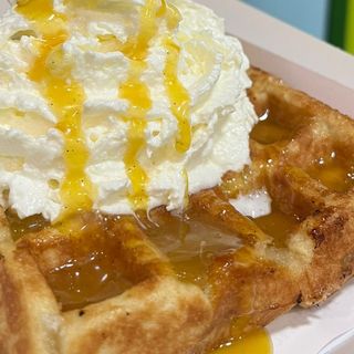 Gofre Con Sirope De Vainilla