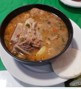 Sopa Del Día (Puede Ser Carne Oh Pollo) Depende Del Día 