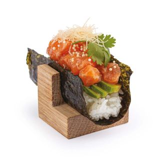 85.Temaki Łosos(1szt.)