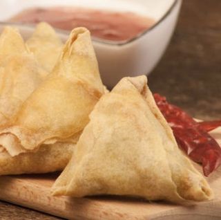 Samosa Chicken (2 Uds.)