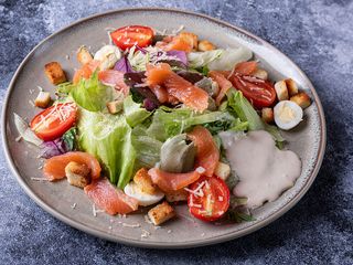 Цезар з лососем (200g)