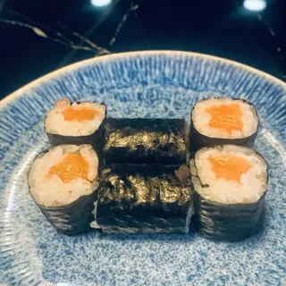 Salmão Hosomaki 16 Peças