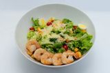 Salată Caesar cu creveți
