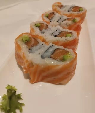 352.Uramaki cuore 8 pezzi